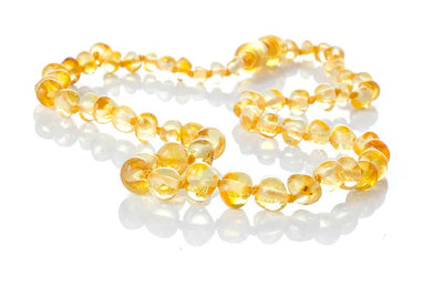 How do amber teething necklaces work?